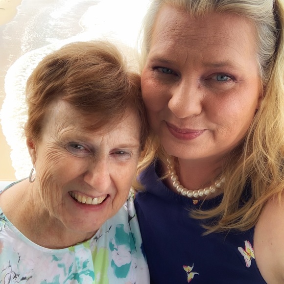 Meet your Posher, Kristie - Picture 16 of 16